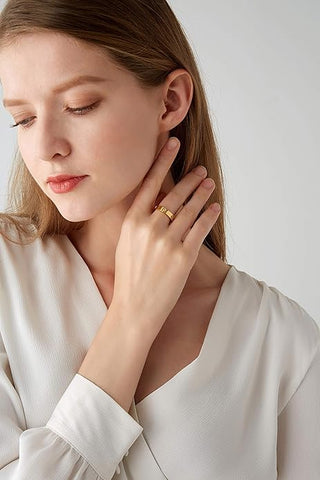 18K Gold Ring 18K Gold Ring